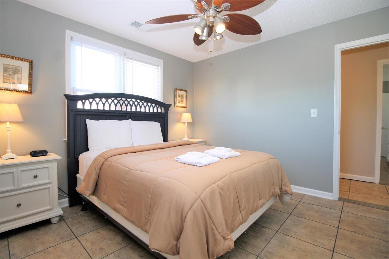 Salty Shack Unit C - Salty Shack - Dog Friendly Home - Across From The Beach - Central Location! Folly Beach Eksteriør bilde